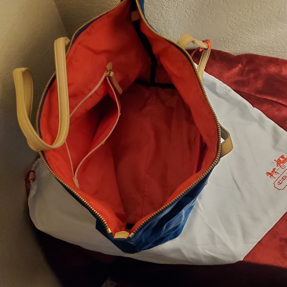 Women's purse